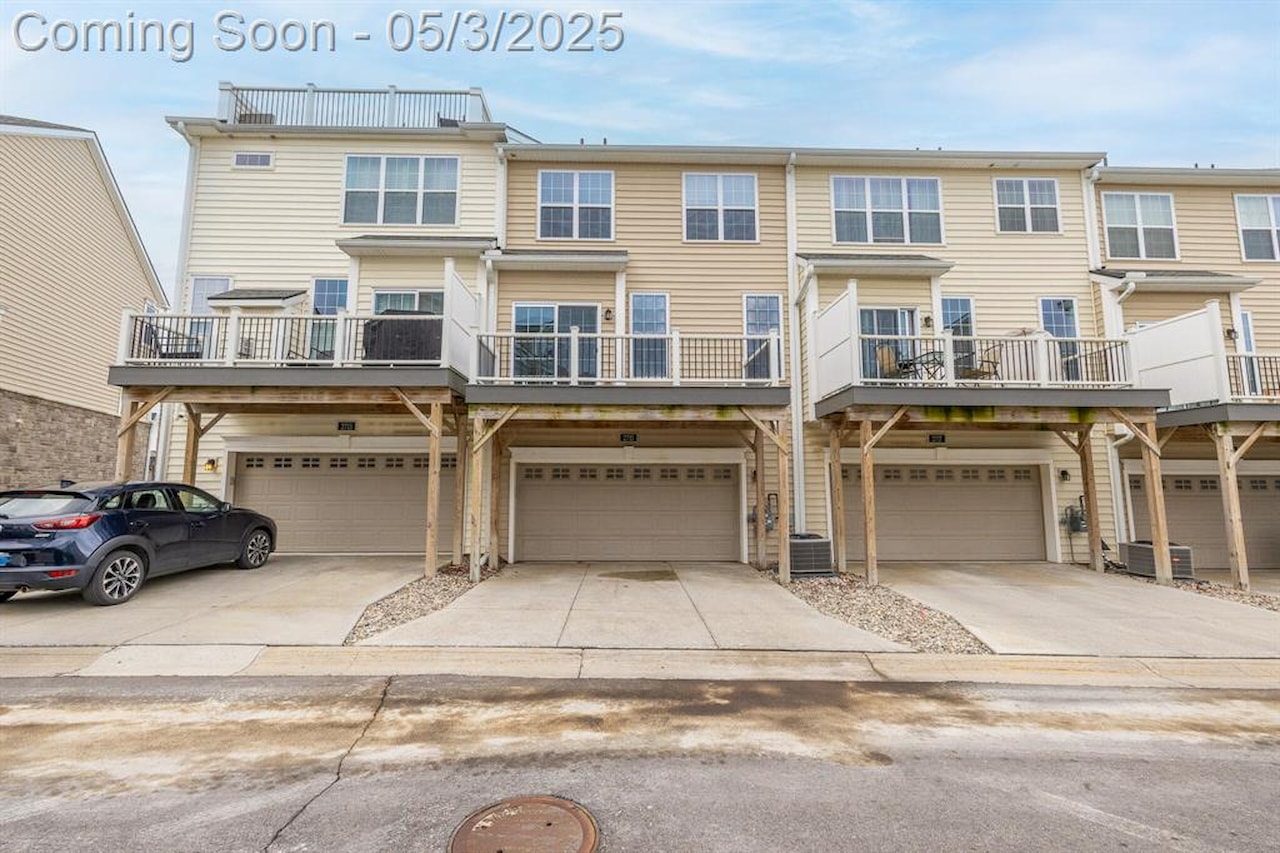 2715 S Spurway Dr in Ann Arbor, MI Photo 41