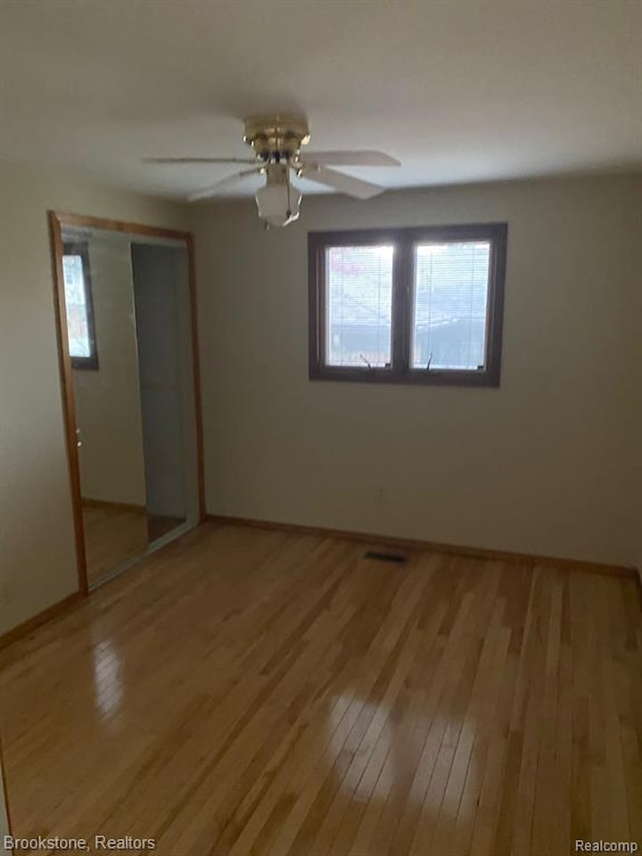 5797 Patterson Dr in Troy, MI Photo 11