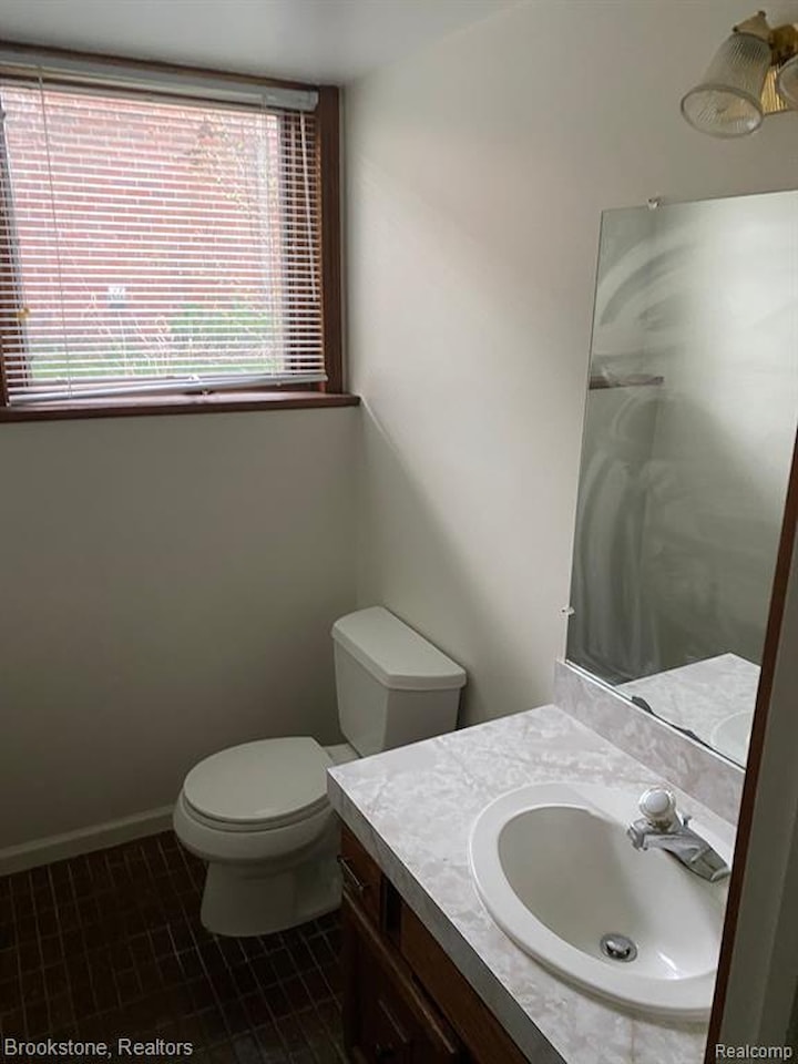 5797 Patterson Dr in Troy, MI Photo 15