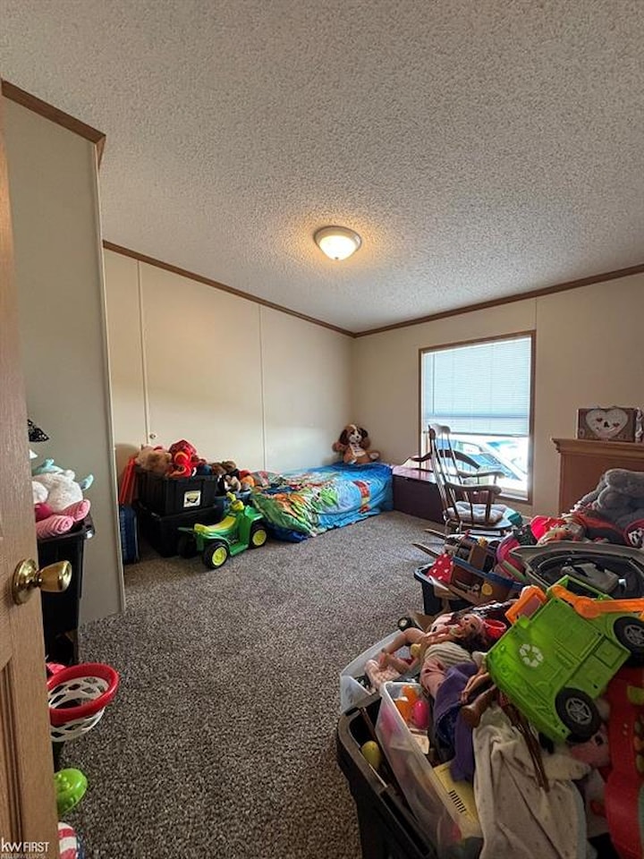 372 Partridge Dr in Grand Blanc, MI Photo 4