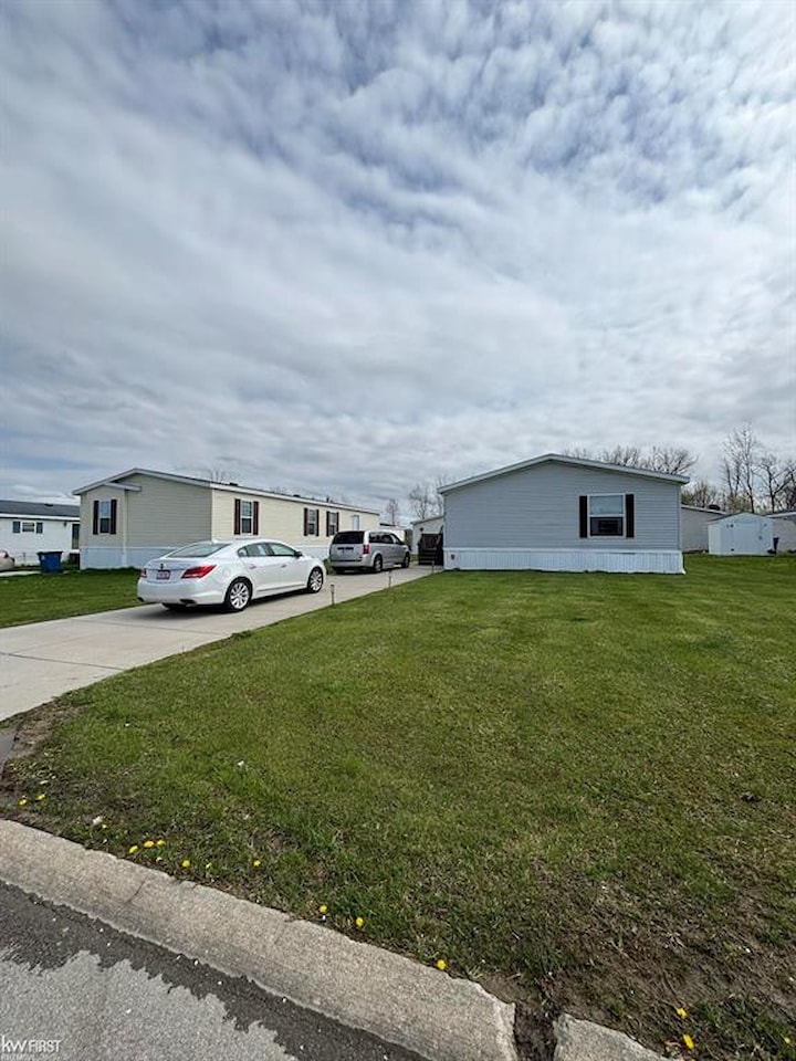 372 Partridge Dr in Grand Blanc, MI Photo 13