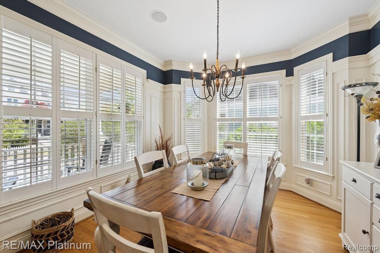 1728 Town Commons Dr in Howell, MI Photo 11