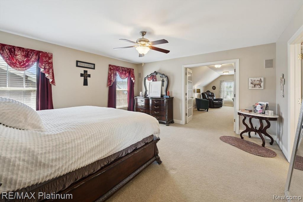 1728 Town Commons Dr in Howell, MI Photo 19