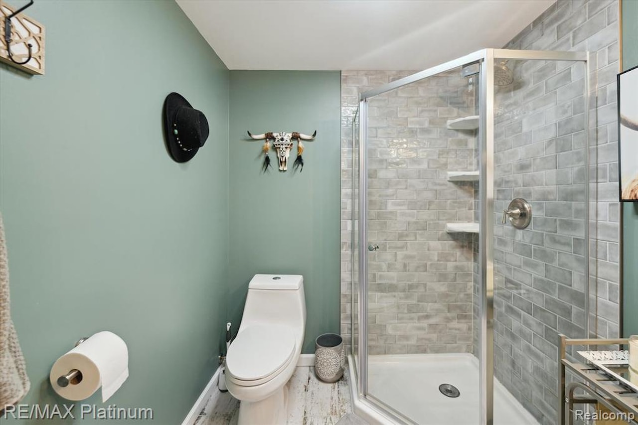 1728 Town Commons Dr in Howell, MI Photo 36
