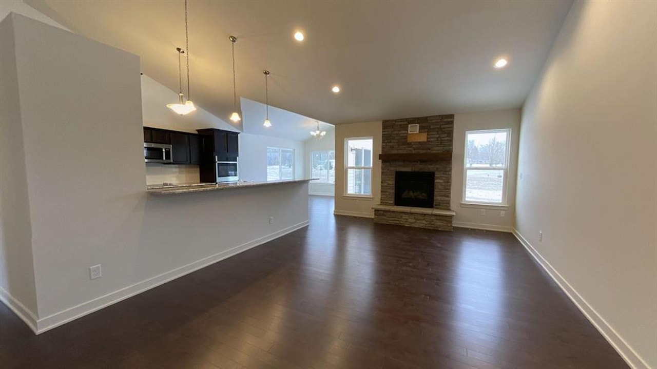 6425 Earl June Ct in Dexter Twp, MI Photo 3