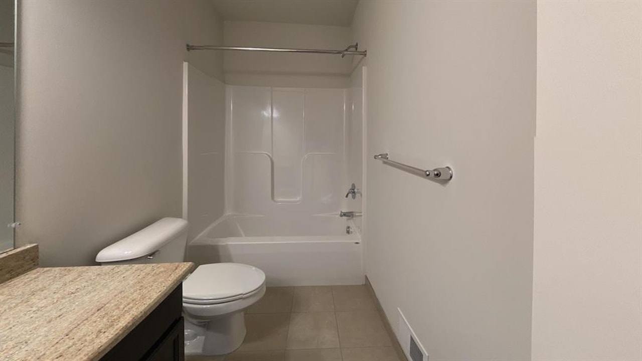6425 Earl June Ct in Dexter Twp, MI Photo 6