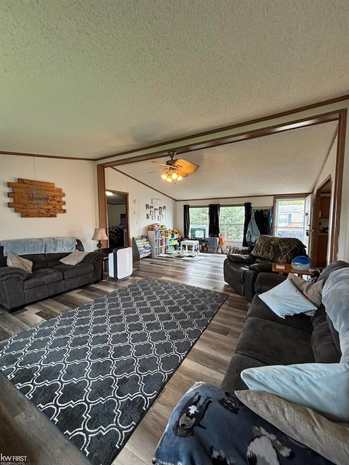 384 River Birch Dr in Genesee Twp, MI Photo 7