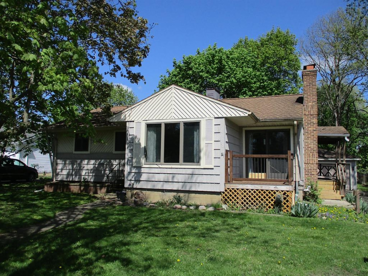 121 Wilkinson St in Chelsea, MI Photo 4