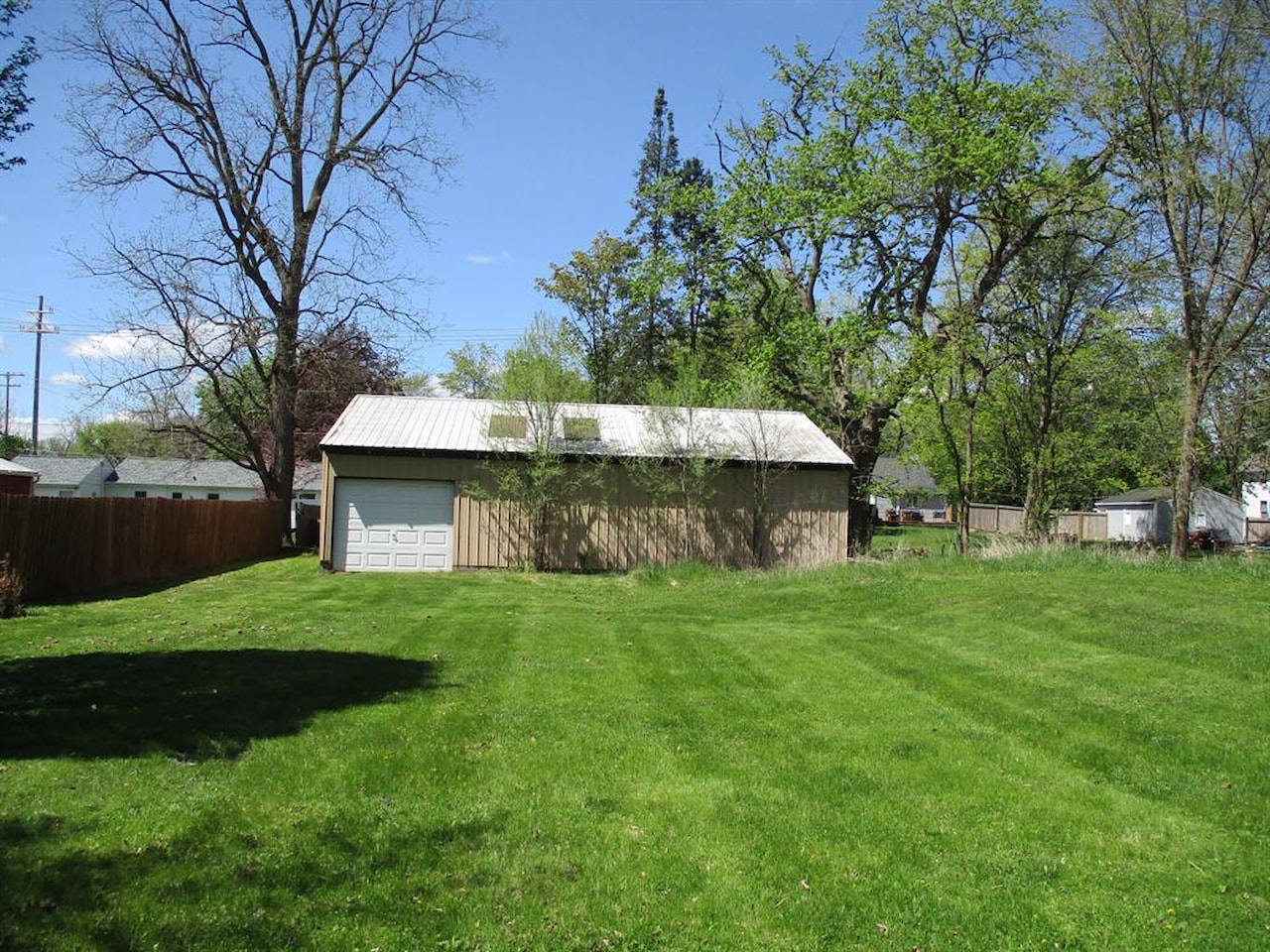 121 Wilkinson St in Chelsea, MI Photo 29