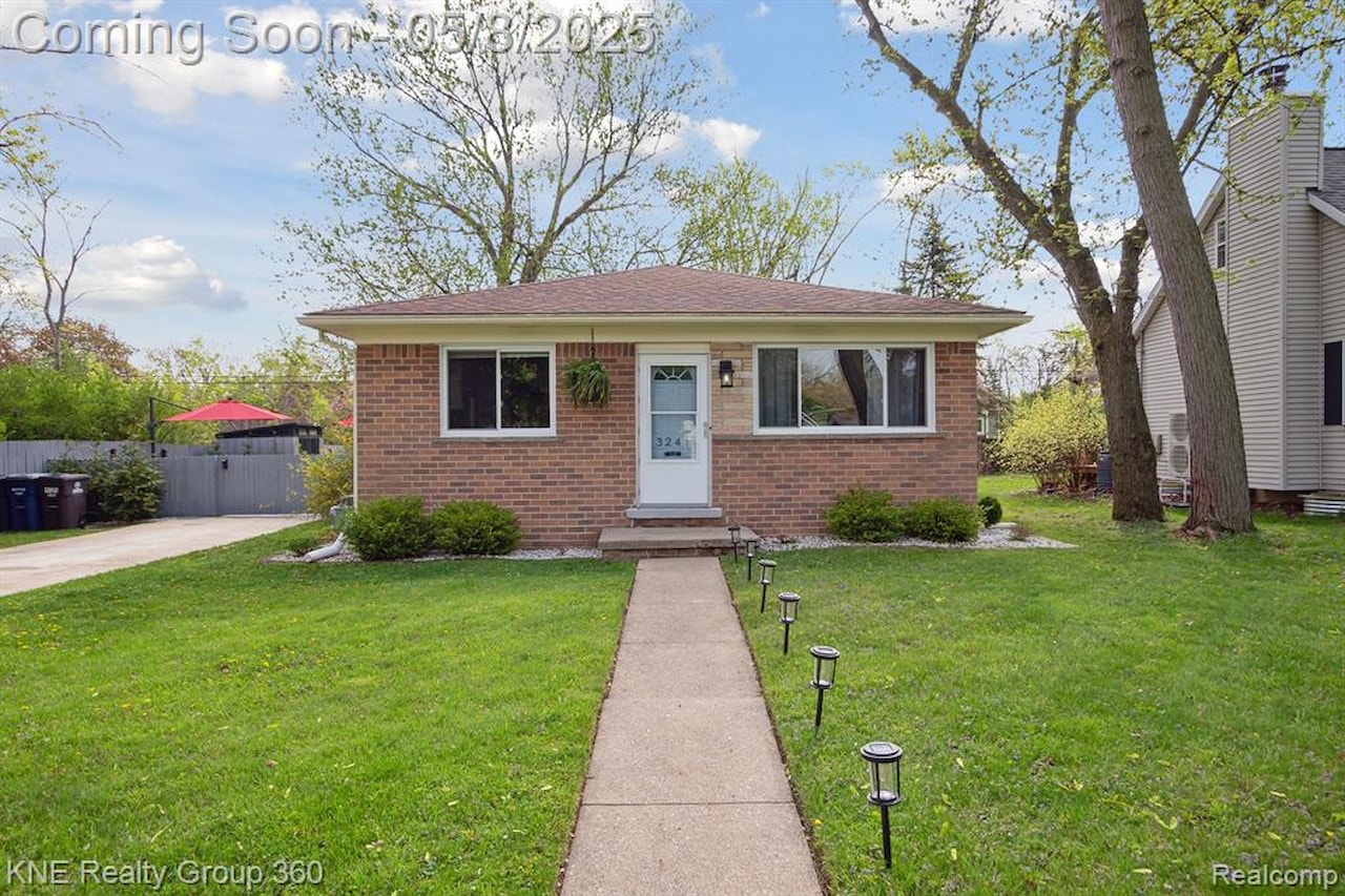 3241 Nordman Rd in Ann Arbor, MI