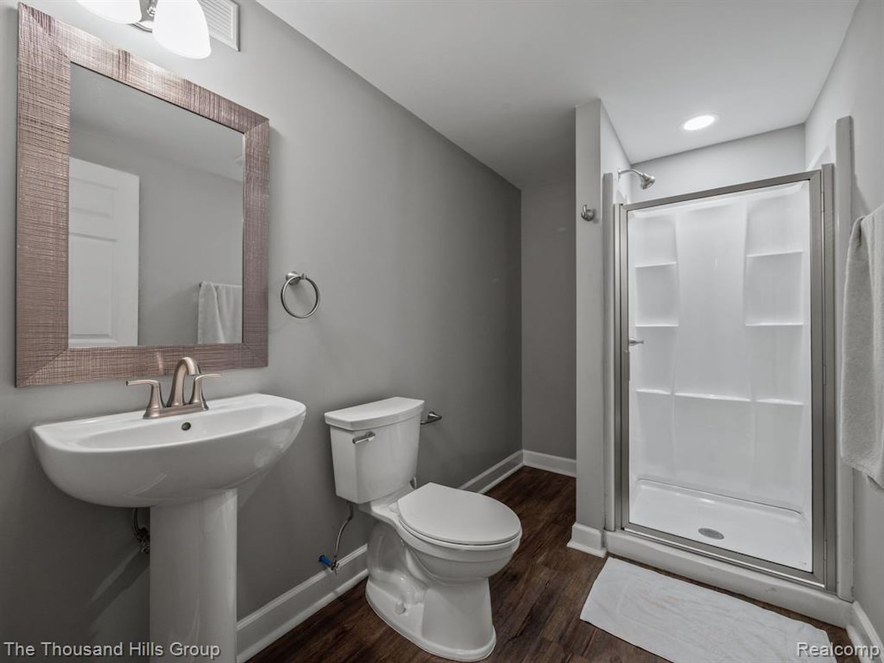 981 Corbin Rd in Rochester Hills, MI Photo 28