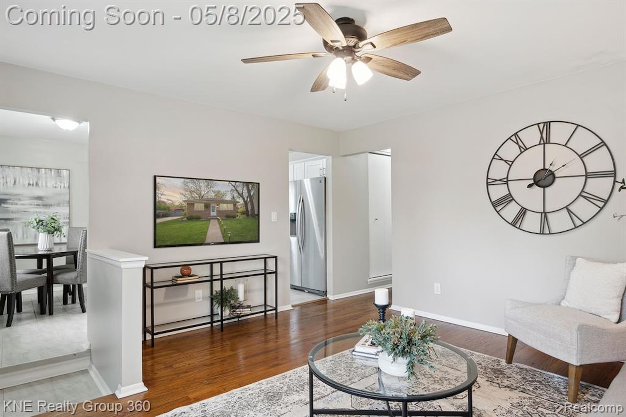 3241 Nordman Rd in Ann Arbor, MI Photo 7