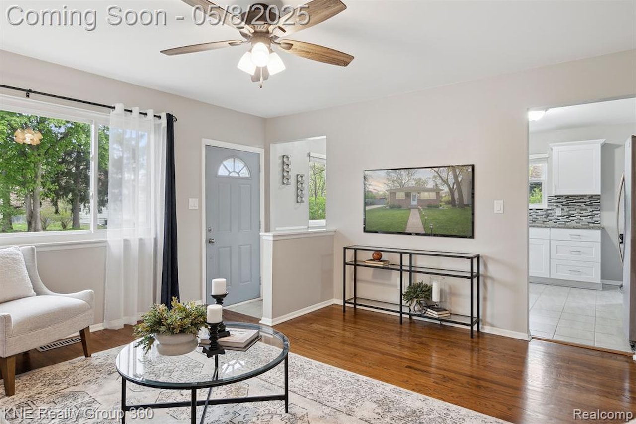 3241 Nordman Rd in Ann Arbor, MI Photo 8