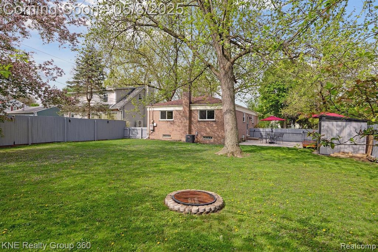 3241 Nordman Rd in Ann Arbor, MI Photo 37
