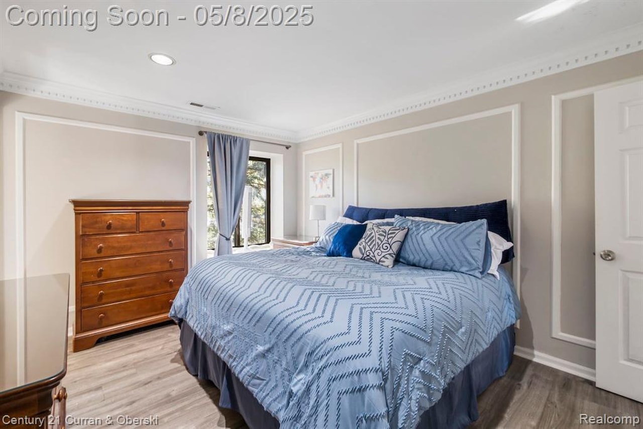 20726 Taft Rd in Northville, MI Photo 14