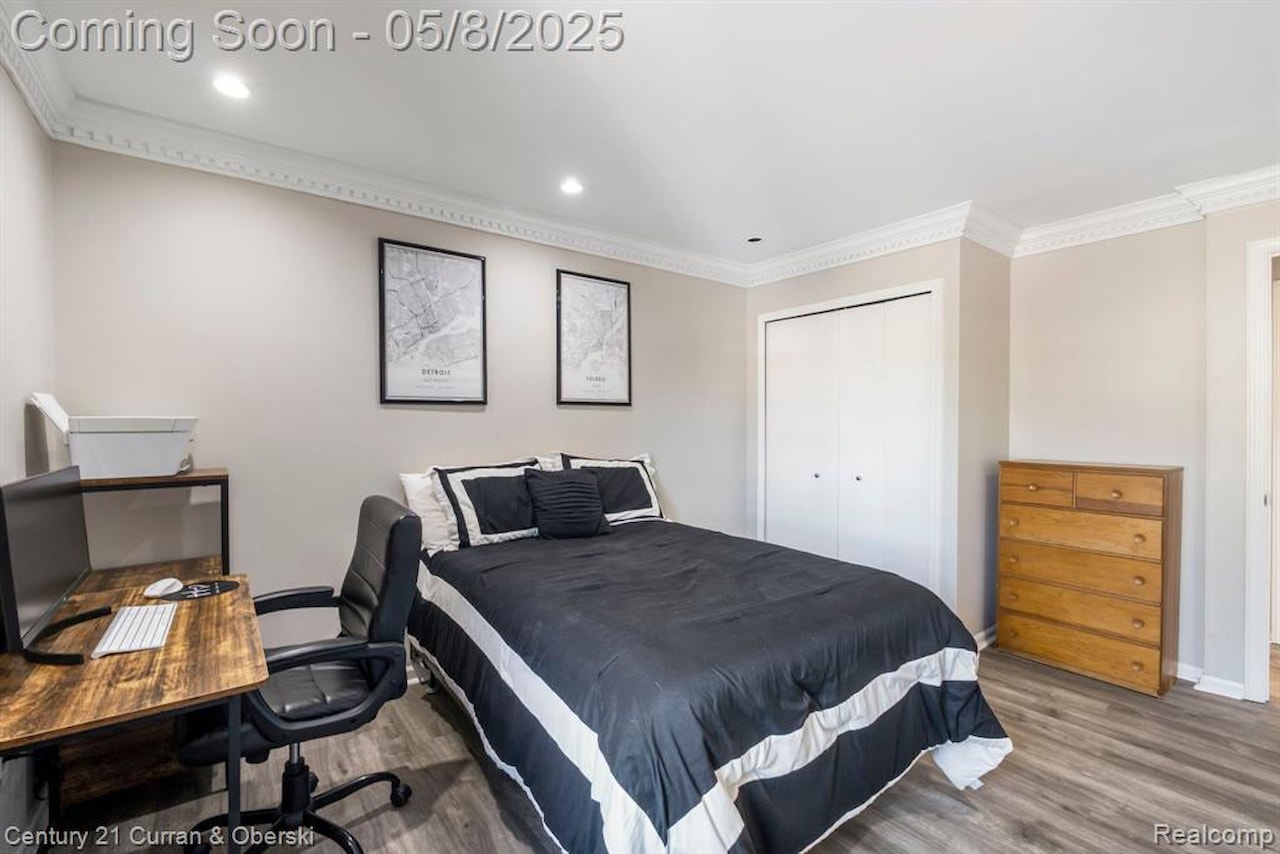 20726 Taft Rd in Northville, MI Photo 17