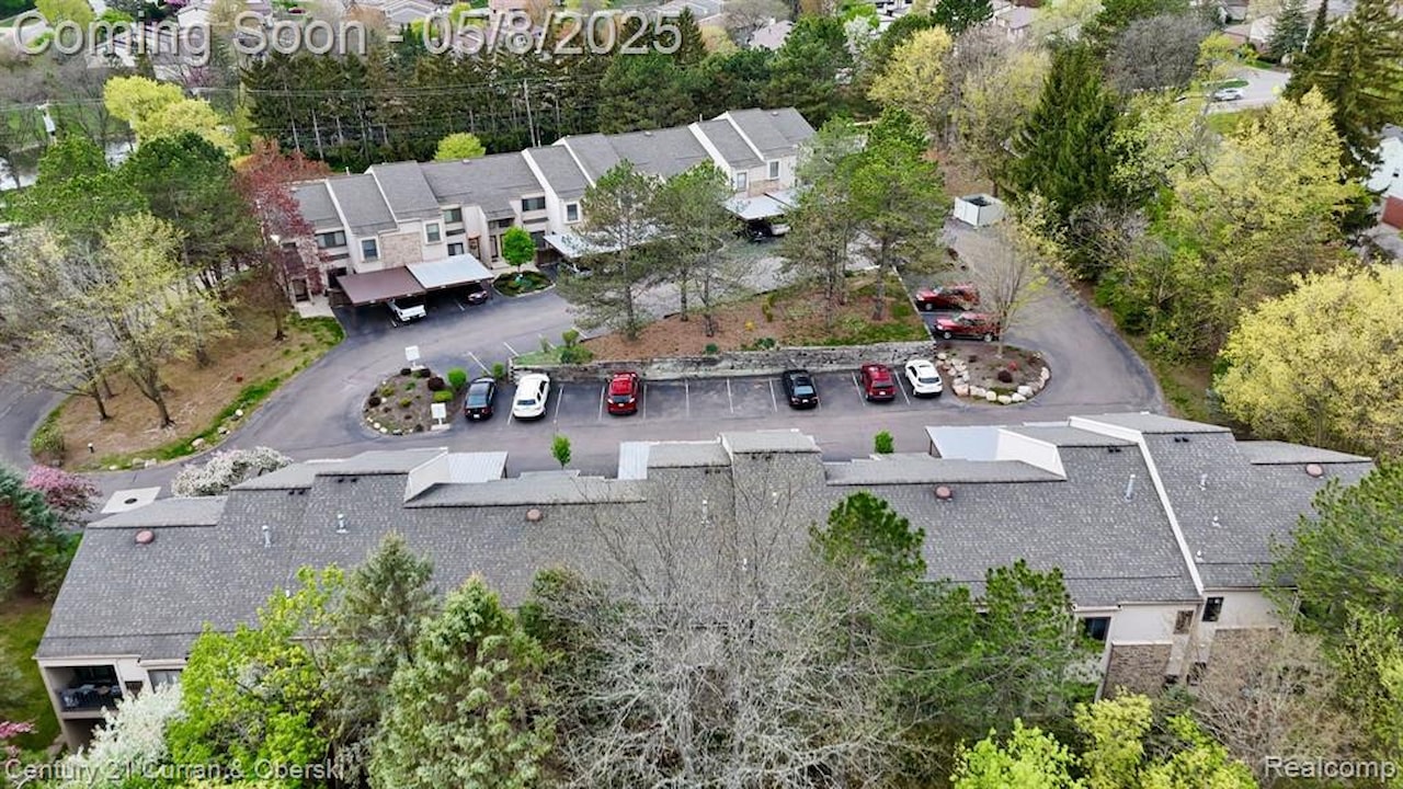 20726 Taft Rd in Northville, MI Photo 26