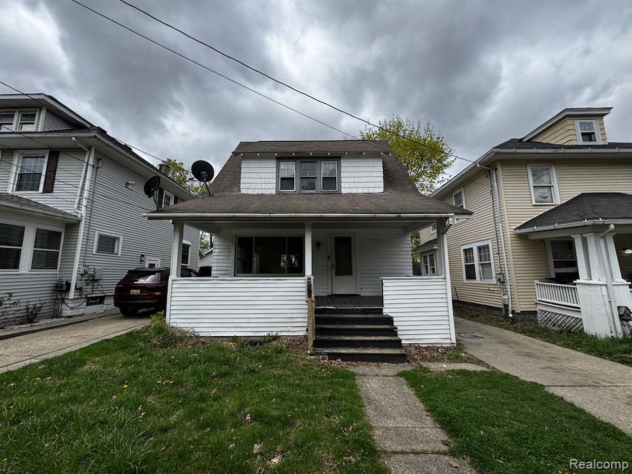 1411 N High St in Lansing, MI