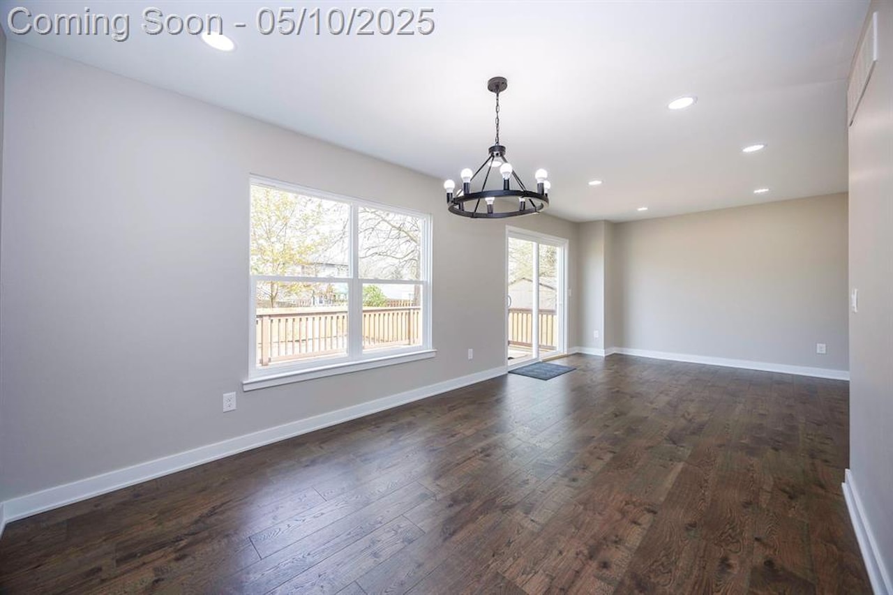 61448 Dean in South Lyon, MI Photo 19