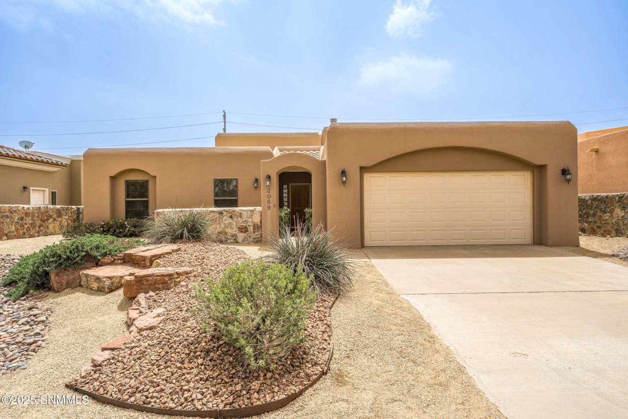 2069 Southern Star Loop Las Cruces, NM 88011 | MLS 2501260