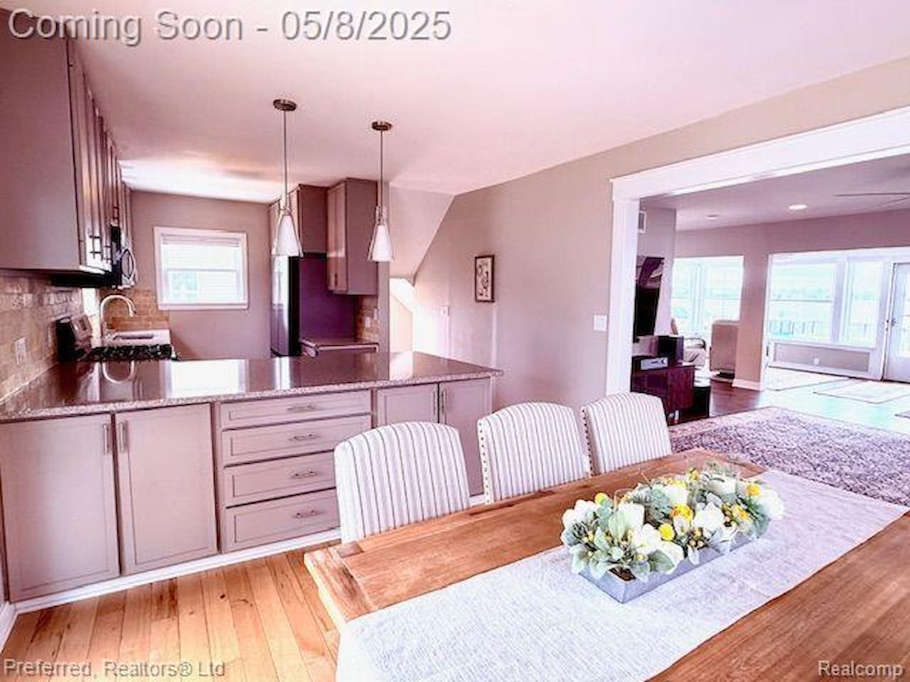11952 N Main St in Green Oak Twp, MI Photo 12