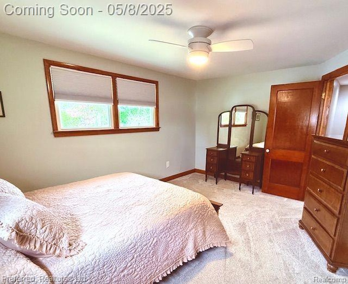 11952 N Main St in Green Oak Twp, MI Photo 20