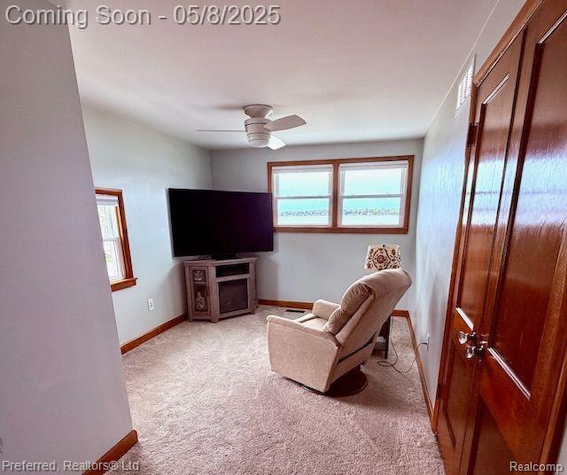 11952 N Main St in Green Oak Twp, MI Photo 21