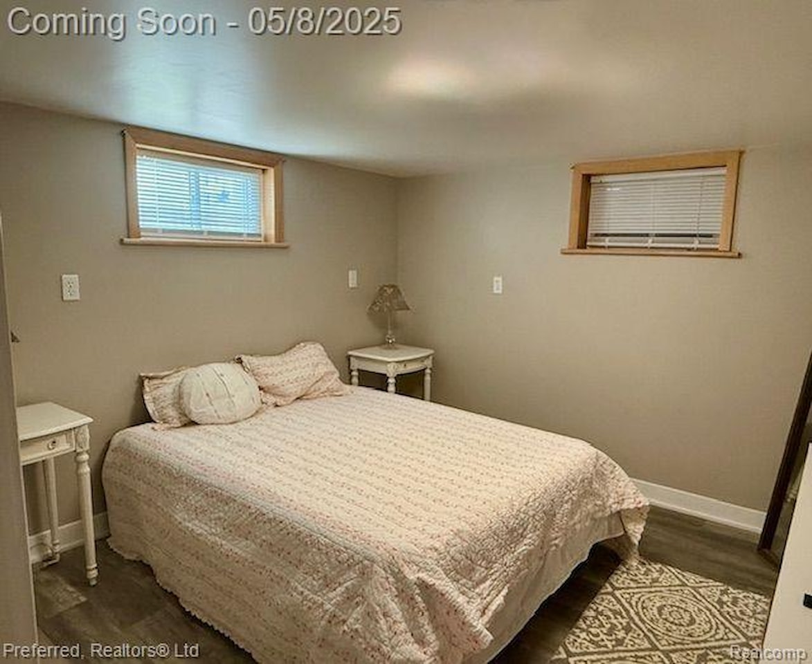11952 N Main St in Green Oak Twp, MI Photo 31