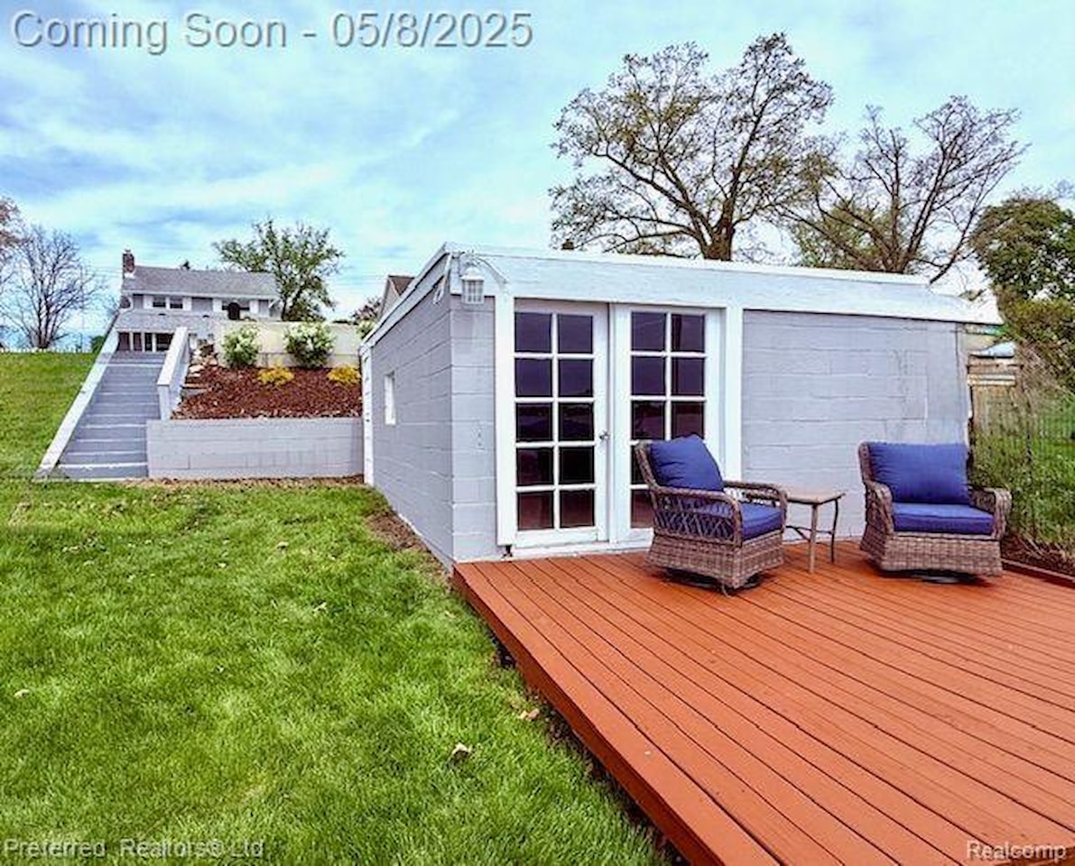 11952 N Main St in Green Oak Twp, MI Photo 36