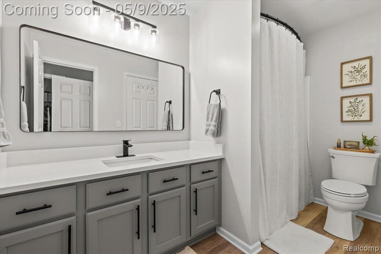 1621 Red Hickory in Howell Twp, MI Photo 18