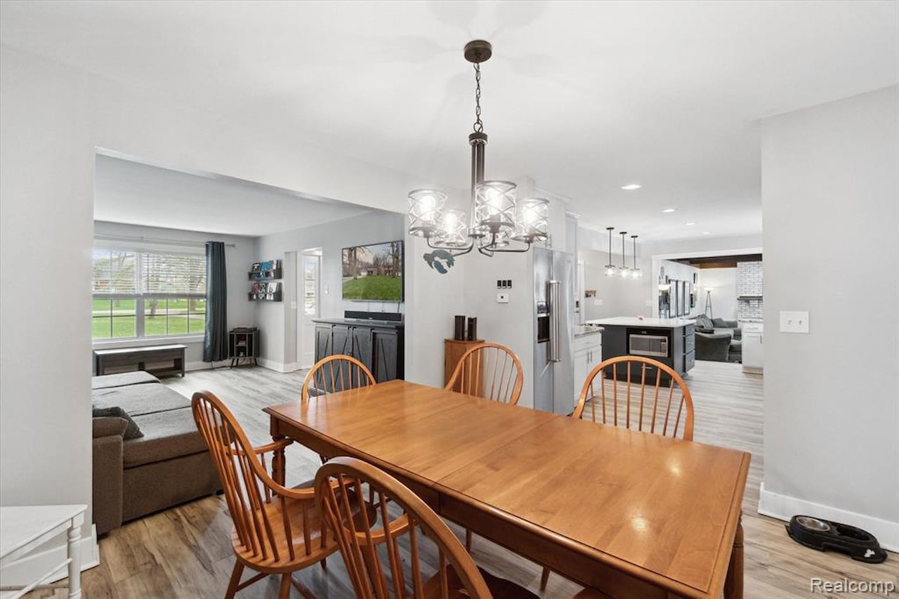 13196 Torrey Rd in Fenton Twp, MI Photo 14