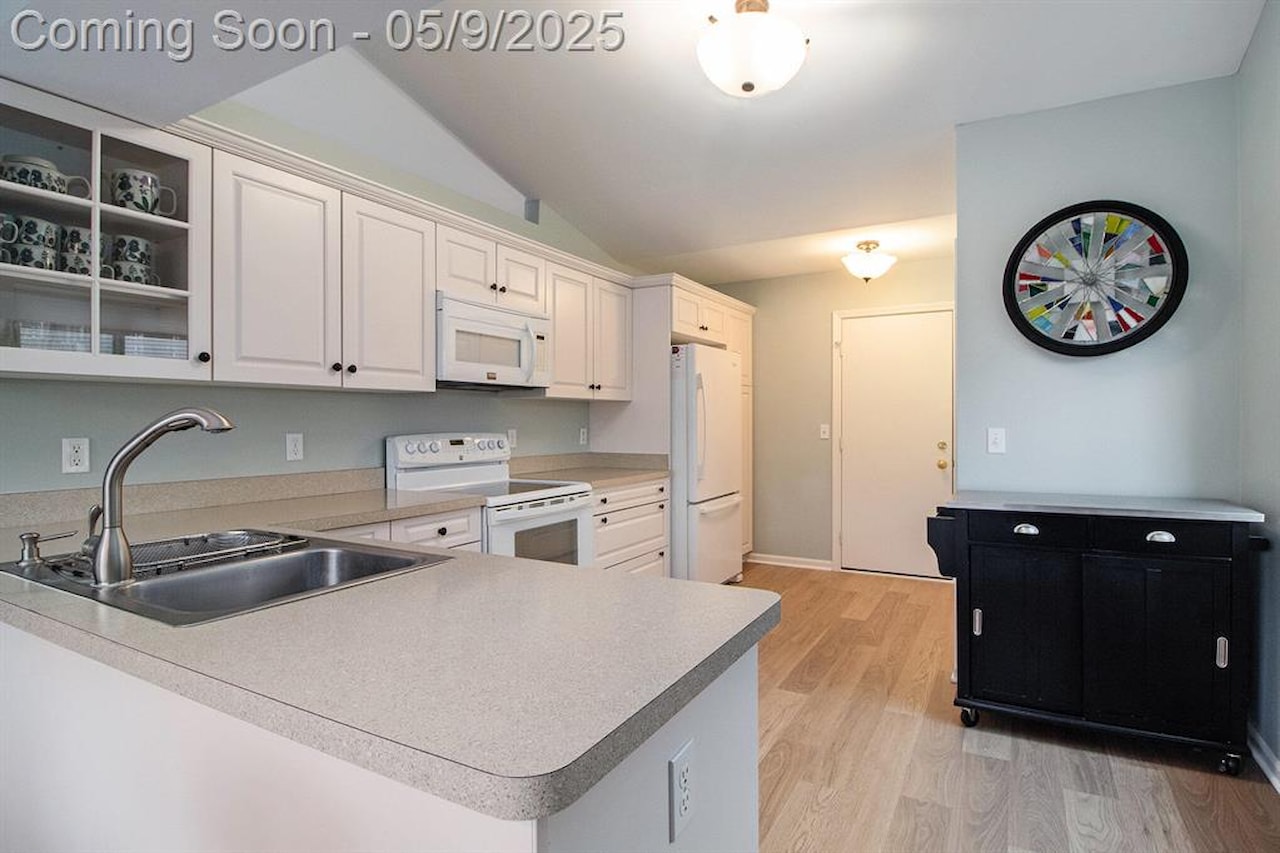 7223 Wilson Dr in Dexter, MI Photo 14