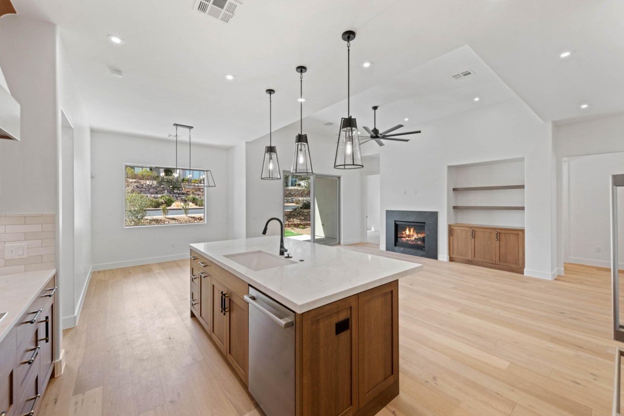 2240 W Sunbrook DR #15 St George, UT 84770 home for sale, MLS#25-261083 - Erika Rogers Photo 10