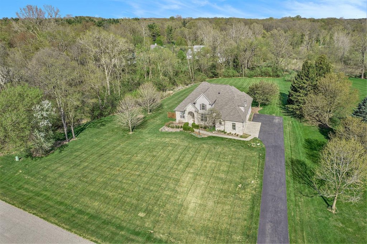 9693 Woodbend in York Twp, MI Photo 40
