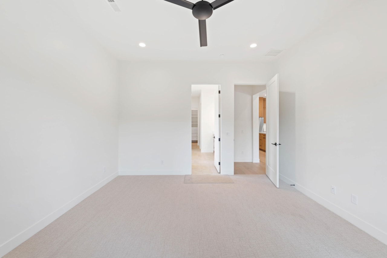 2240 W Sunbrook DR #16 St George, UT 84770 home for sale, MLS#25-261082 - Erika Rogers Photo 11