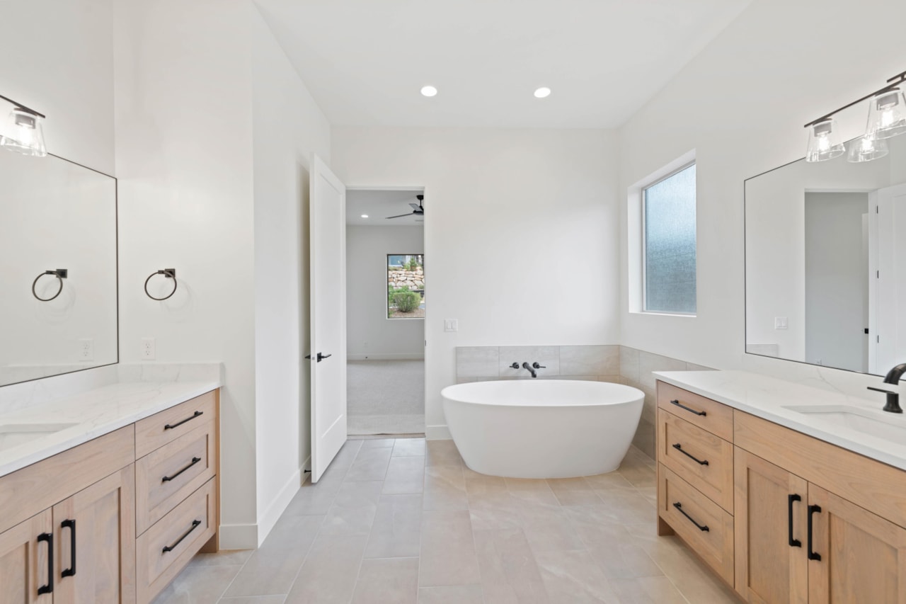 2240 W Sunbrook DR #16 St George, UT 84770 home for sale, MLS#25-261082 - Erika Rogers Photo 13