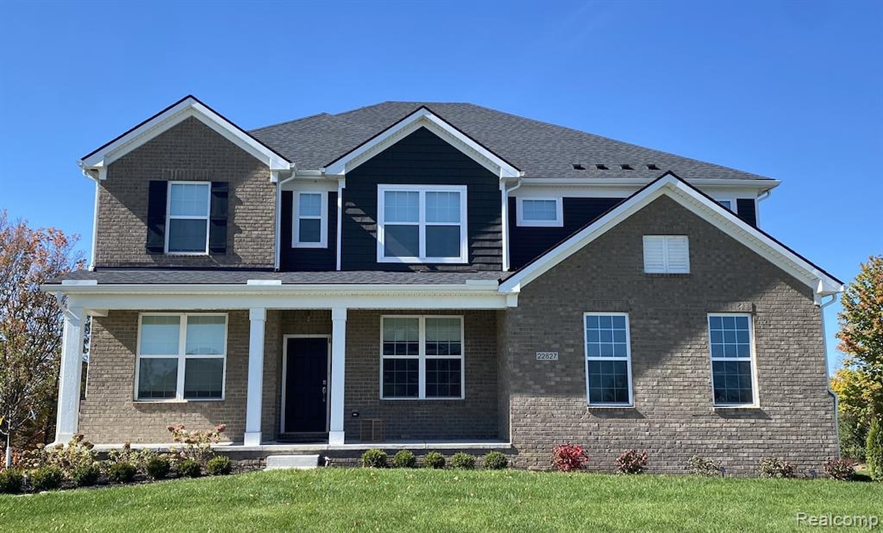 22859 Ronway Ln in Lyon Twp, MI