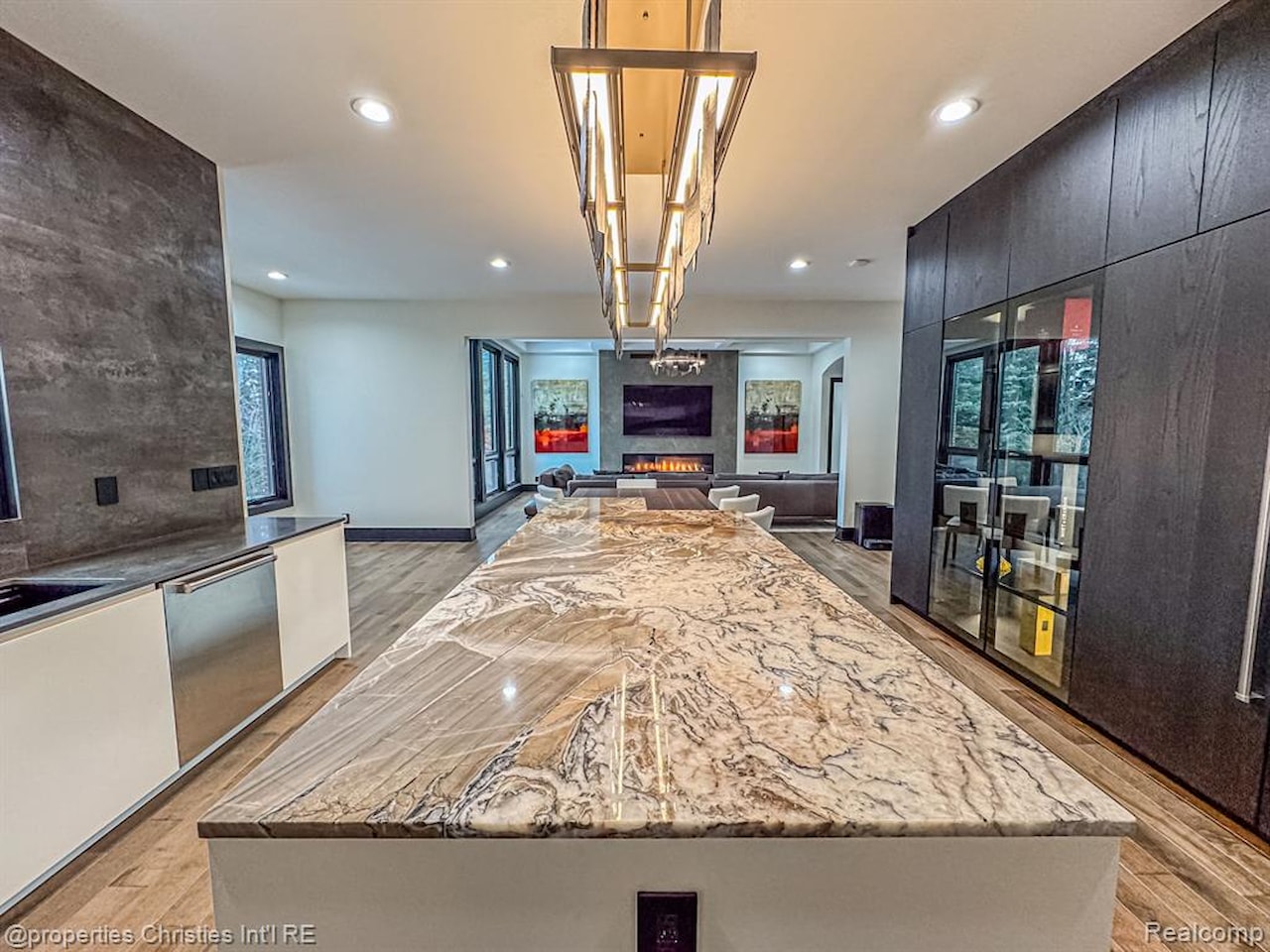 47490 Bellagio Dr in Novi, MI Photo 20