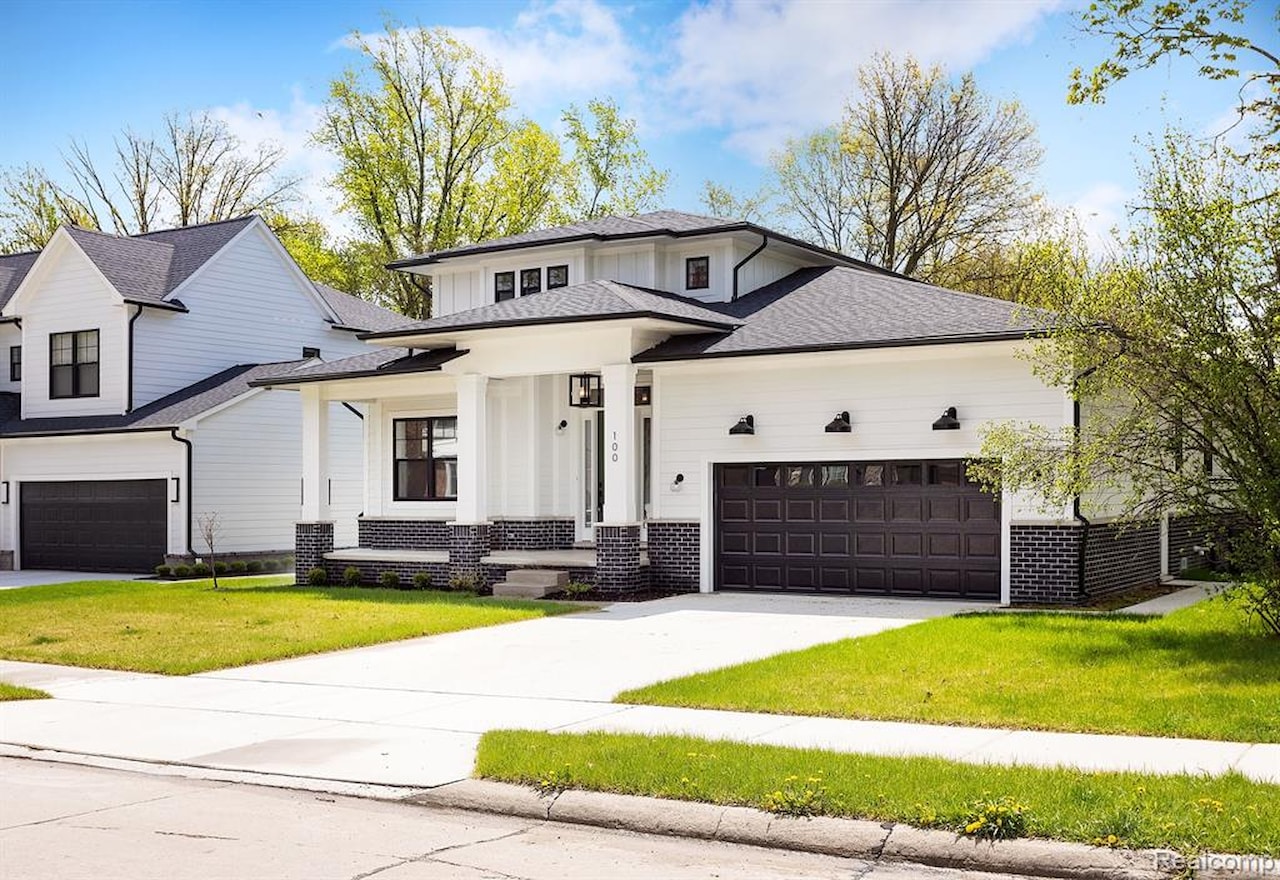 100 Edmund Ave in Royal Oak, MI Photo 53