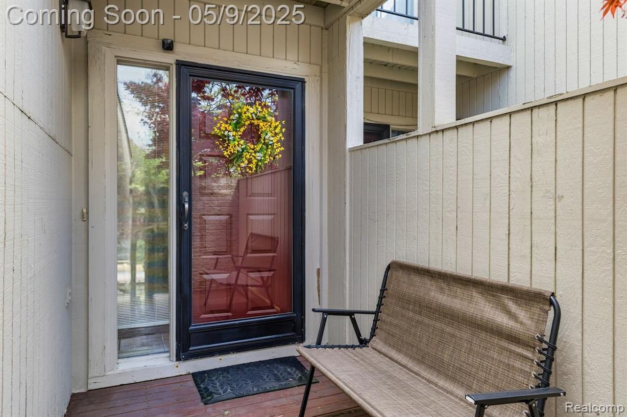 39507 Country Ln in Novi, MI Photo 28