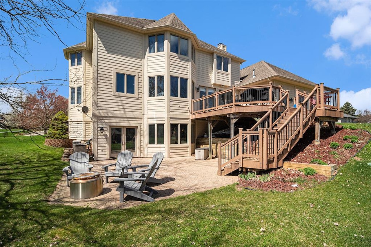 9037 Yorkshire Dr in York Twp, MI Photo 31