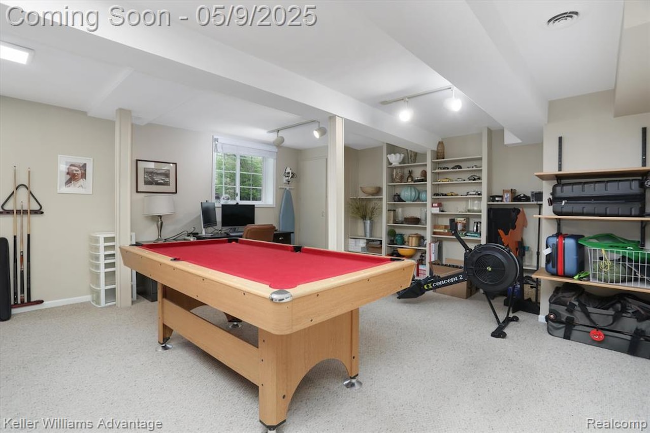 1027 Portsmere in Northville, MI Photo 30