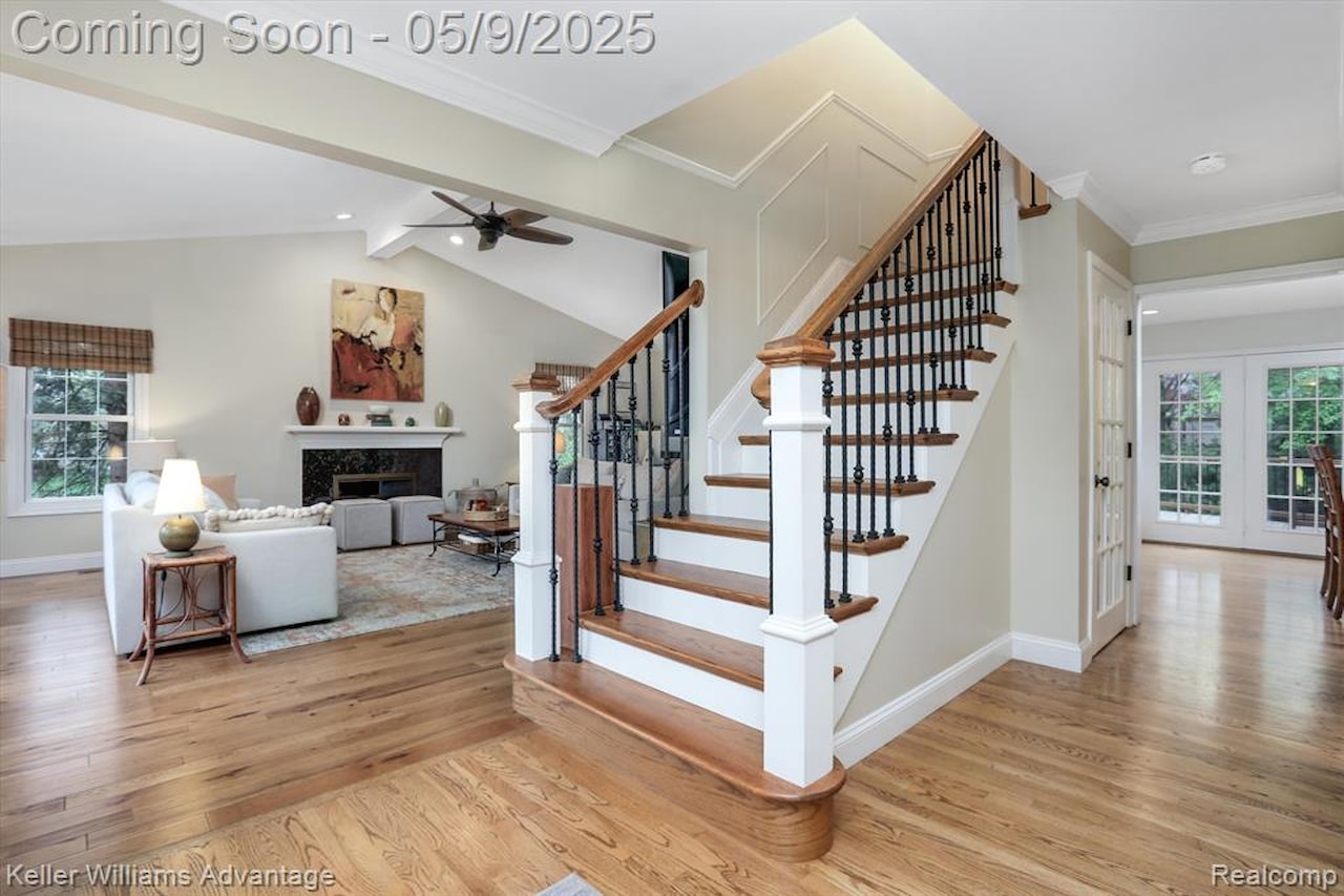 1027 Portsmere in Northville, MI Photo 5