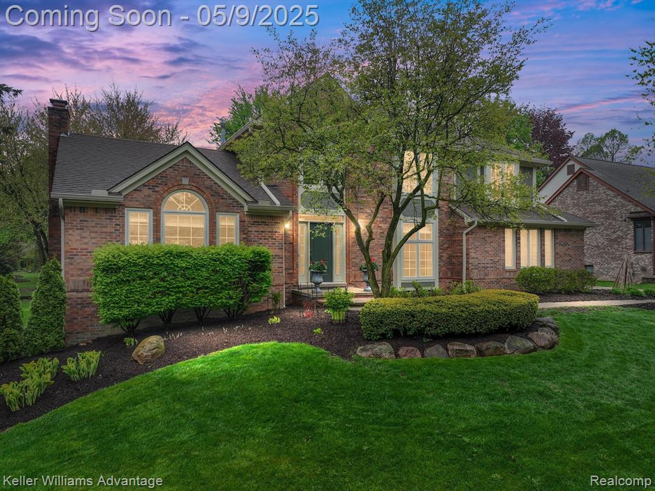 1027 Portsmere in Northville, MI Photo 43