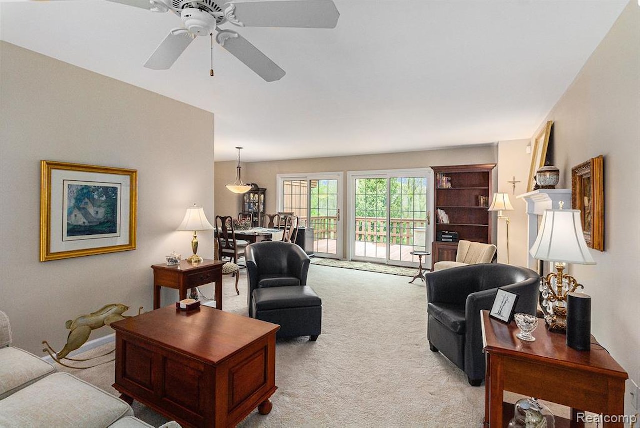 625 Applegate Ln in Grand Blanc, MI Photo 3