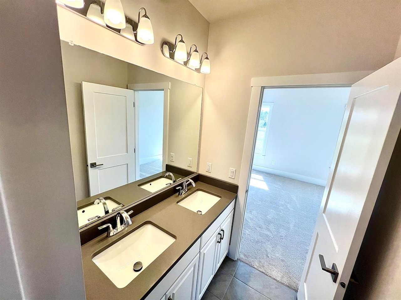 20846 Farrier Place in Novi, MI Photo 31