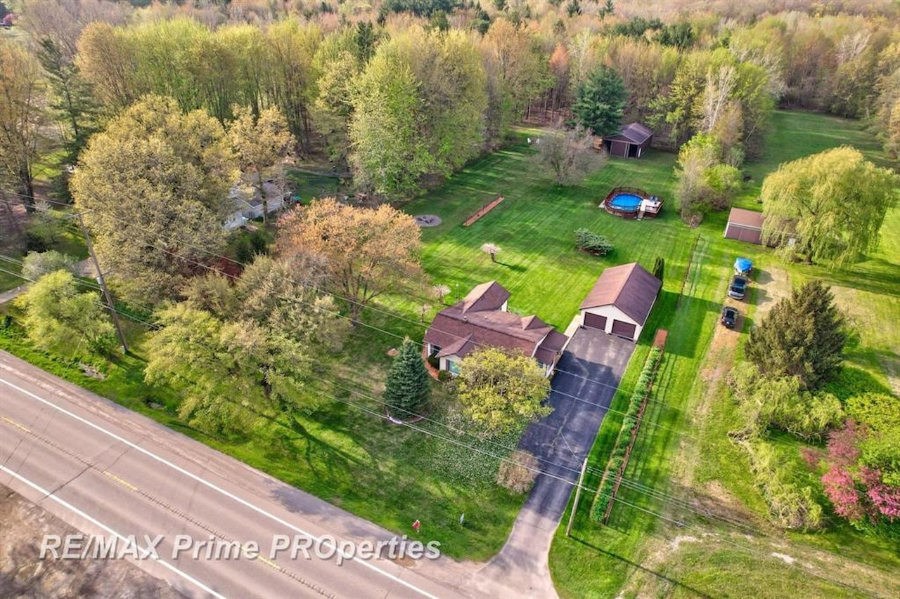 6412 W Vienna Rd in Vienna Twp, MI Photo 59