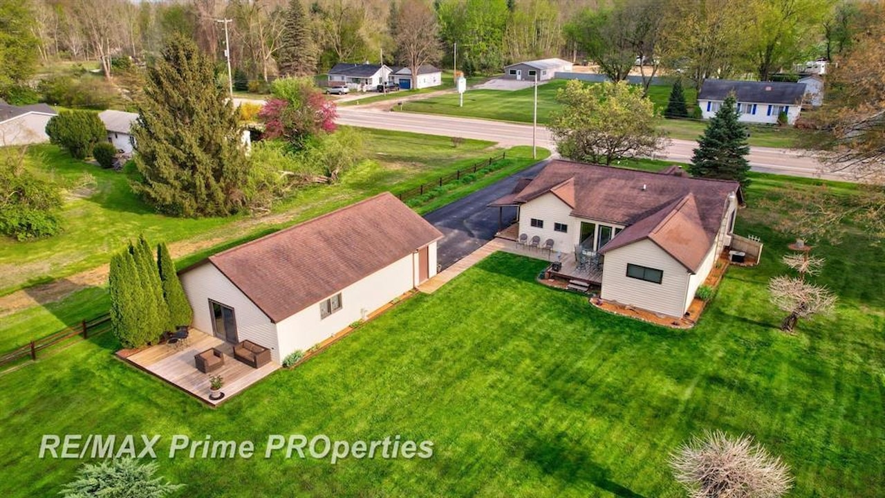 6412 W Vienna Rd in Vienna Twp, MI Photo 65