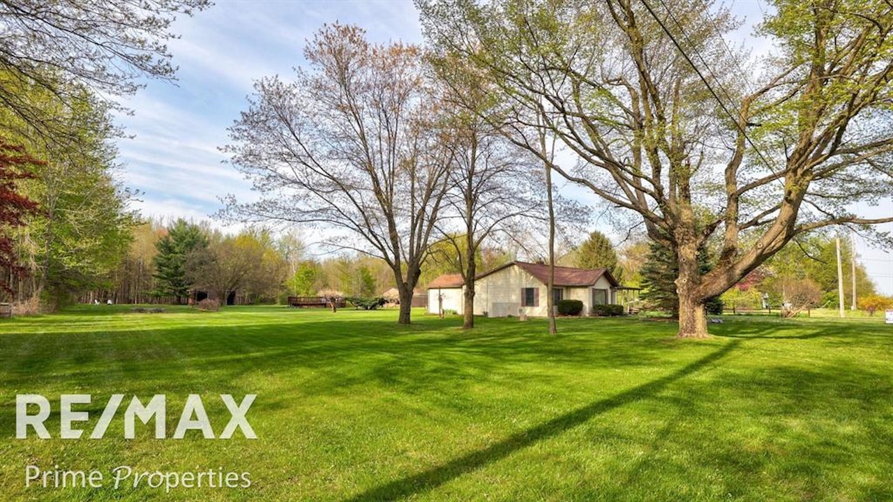 6412 W Vienna Rd in Vienna Twp, MI Photo 58