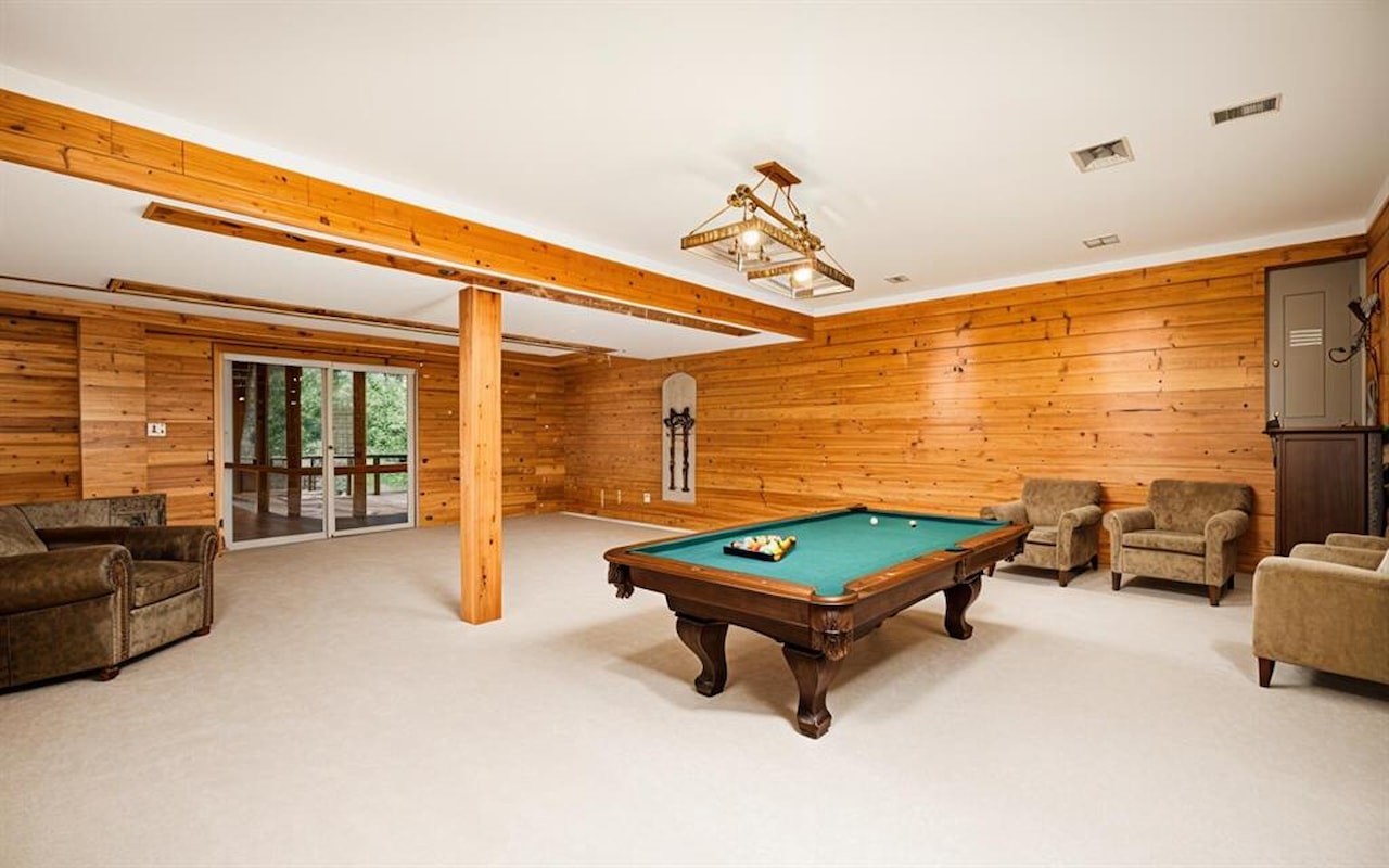 3949 Waldenwood Dr in Ann Arbor, MI Photo 38